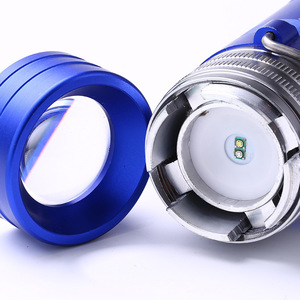 ไฟตกปลาเจลิน ดี-7 ไฟ LED สีฟ้าแบบชาร์จไฟได้พร้อมขาตั้งอลูมิเนียมอัลลอยด์ - Product Image 3