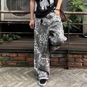 กางเกงขายส่งสไตล์สตรีททรงโอเวอร์ไซส์ เอวสูง ขากว้าง ลวดลายเสือดาว กางเกงลำลองทรงหลวมสำหรับผู้ชาย - Product Image 5