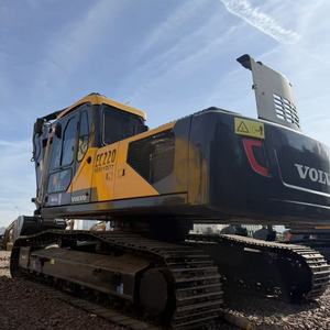 Excavatrice sur chenilles hydraulique Volvo EC220 d'occasion pour travaux routiers, terrassement et construction municipale - Exportation - Product Image 2