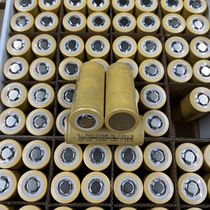 Batería Recargable de Iones de Litio 26650 de 3.7V y 5000mAh para Linternas LED, Luces de Emergencia, Dispositivos Solares, Herramientas de Bricolaje 18650 18350 - Product Image 3