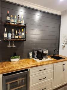 Casier à vin mural à 2 niveaux, petites étagères flottantes suspendues pour mini bar à liqueur avec <span class=keywords><strong>rangement</strong></span> pour porte-verre <span class=keywords><strong>sous</strong></span> - Product Image 6