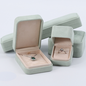 Bán buôn hign End Vòng Cổ Vòng tay bông tai vòng hộp đồ trang sức bao bì tùy chỉnh logo handmade cao cấp nhung màu xanh lá cây hộp đồ trang sức - Product Image 5