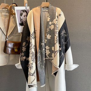 Nouvelle Collection Automne 2025 – Écharpe Jacquard Chaude et Tendance pour Femme, en Polyester Effet Cachemire, à Motifs Floraux et Pompons, Anti-Âge - Product Image 1