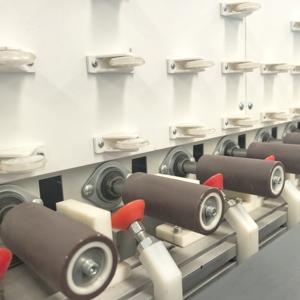 Vollautomatische CNC-integrierte Isolierglas-Produktionslinie mit Hochleistungsmotor für Energiesparende Doppelverglasung <span class=keywords><strong>DVH</strong></span> - Product Image 5
