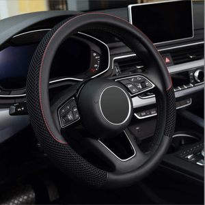 AD-62 accessoires de voiture universels en cuir Meryl couverture de volant de ventilation en maille antidérapante - Product Image 1