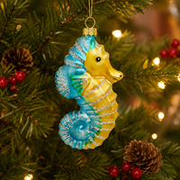 Ornement suspendu en verre artisanal de style européen vintage, écologique, en forme de hippocampe, avec couleur et taille personnalisables pour la décoration des fêtes