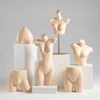 Mannequin de lingerie féminin en PP, buste féminin portant des sous-vêtements, design de mode personnalisé