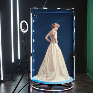 Cabina <span class=keywords><strong>de</strong></span> <span class=keywords><strong>Fotos</strong></span> Giratoria Portátil <span class=keywords><strong>de</strong></span> 360 Grados para Bodas, Fiestas <span class=keywords><strong>de</strong></span> Cumpleaños, Pista <span class=keywords><strong>de</strong></span> Baile, Transmisión en Vivo - Product Image 2