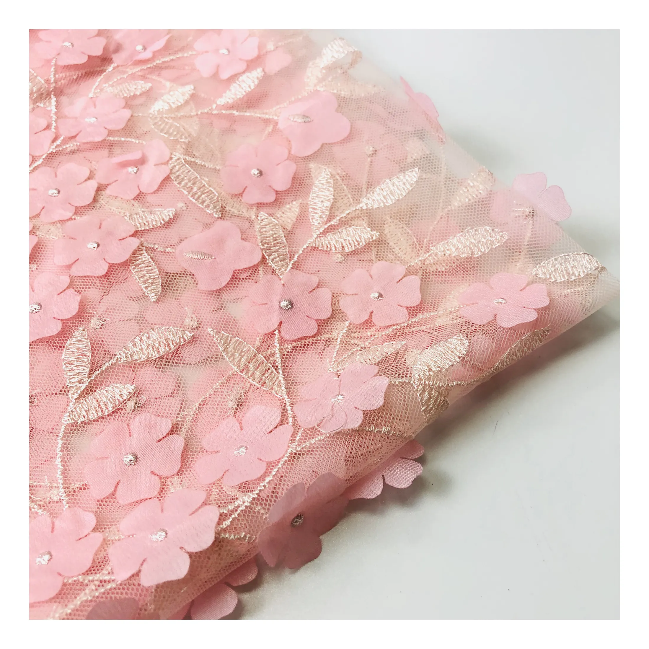 Haute qualité 3d dentelle mousseline de soie fleurs broderie maille Net tissus rayure brodé dentelle garniture pour les robes des femmes