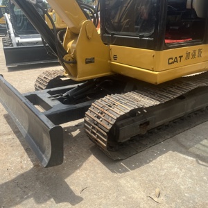 Pour mini-excavatrice 306D, poids opérationnel de 6 tonnes, moteur inclus, avec godet de terrassement d'une capacité de 0,12 m³ - Product Image 6