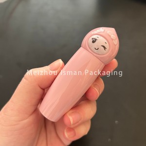 ISMAN Schattige 3,5g Roze Lippenstift Tube voor Meisjes met Papieren Verpakking Plastic ABS Kinder Lippenbalsem Verpakking Groothandel Aangepaste <span class=keywords><strong>Logo</strong></span> - Product Image 3