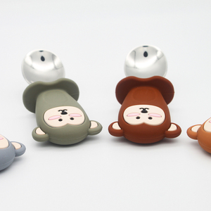 2023 venta al por mayor lindo Animal infantil Cutie Set 2 Acero inoxidable silicona bebé alimentación tenedores cucharas infantil mono cuchara infantil - Product Image 3