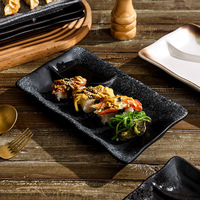 Assiette à sushi ovale plate de style japonais, en céramique, mignonne, compatible micro-ondes, vaisselle domestique, assiette créative à compartiments pour dumplings, style occidental