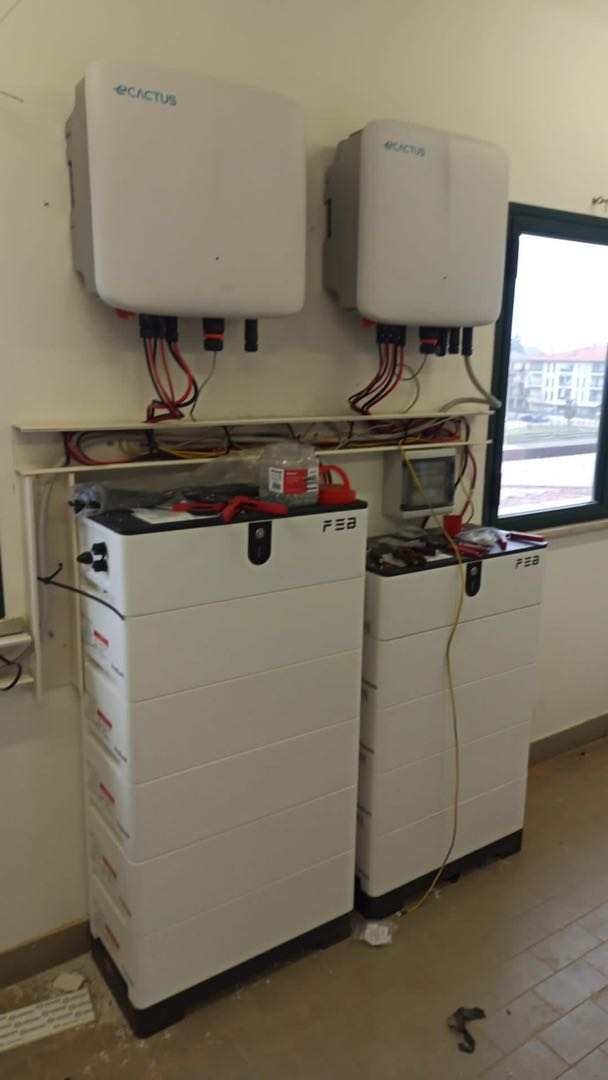 High Voltage Stackable Battery 10kwh 20kwh 30kwh 40kwh with IP65 High Protection HV Lifepo4 Battery for Sofar Afore Goodwe · image 6