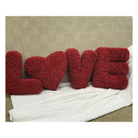 Nouvel oreiller décoratif personnalisé de saint-valentin amour rouge blanc rose ivoire peluche longue duveteuse fausse fourrure velours fourrure shaggy coeur