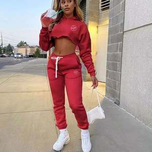 Ensemble de 2 pièces personnalisé pour femme Top de jogging en molleton à ourlet brut Ensemble sérigraphie Survêtement de sport vierge à manches longues décontracté pour femmes - Product Image 6