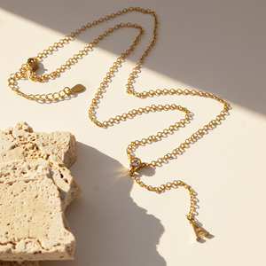 Collier empilable en laiton plaqué or 18 carats avec 26 lettres initiales et zircon rond en forme de <span class=keywords><strong>Y</strong></span> pour femme - Product Image 3