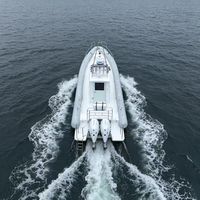 Bateau semi-rigide gonflable de transport de passagers pour patrouille offshore, certifié CE, avec cabine de conduite en fibre de verre 1200, coque en V profond