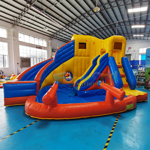 Castillo inflable para niños con tobogán acuático, piscina de chapoteo y cañón de agua. - Product Image 3