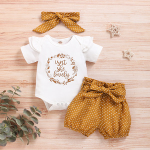 Nouvelle Collection : Ensemble 3 Pièces Décontracté Printemps pour Bébé – Combinaison Manches Longues 95% Coton, Pantalon à Pois et Accessoires Cheveux Nœud à Boutons Pression - Product Image 1
