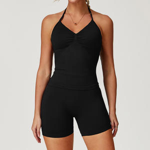 Ensemble de yoga sans couture pour femmes, nouveauté 2025, en stock, col en V, ajusté, taille froncée, short cintré, vêtements de sport, course à pied, devant - Product Image 3