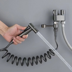 Ensemble de pulvérisation pour bidet Bingtao gris bronze, robinet d'angle tout cuivre, système de chasse d'eau mural portable pour toilettes - Product Image 2
