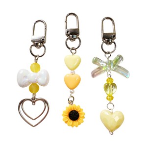 Pendentifs petits formats les plus vendus - Série couleur jaune - Pendentif tournesol en forme de cœur, porte-clés, décoration de sac, lot - Product Image 1