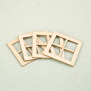 ของเล่นไม้ DIY ขนาด 1:12 สำหรับตกแต่งหน้าต่างแบบมีสี่ช่อง ของตกแต่งจิ๋ว เฟอร์นิเจอร์จิ๋วสำหรับตุ๊กตา ของขวัญสำหรับทุกเพศ - Product Image 2