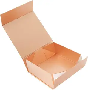 Caja de embalaje de ropa de lujo OEM personalizada, caja de regalo de cierre magnético de papel de cartón rígido plegable reciclable para reloj