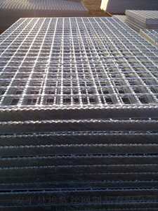 304 Kit de vidange de canal en acier inoxydable <span class=keywords><strong>caillebotis</strong></span> en aluminium de 3 pouces grille de vidange en acier galvanisé motif d'utilisation extérieure revêtu de zinc - Product Image 6