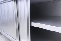 Table en acier inoxydable, table en inox, cuisine commerciale, armoire de cuisine en acier inoxydable