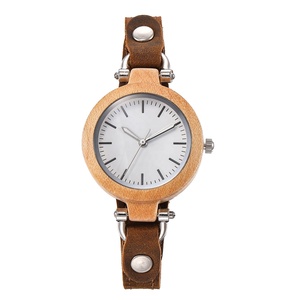 Moda di alta qualità senza Logo orologio <span class=keywords><strong>in</strong></span> legno all'ingrosso orologio da donna <span class=keywords><strong>in</strong></span> legno nero <span class=keywords><strong>cinturino</strong></span> <span class=keywords><strong>in</strong></span> <span class=keywords><strong>pelle</strong></span> - Product Image 2