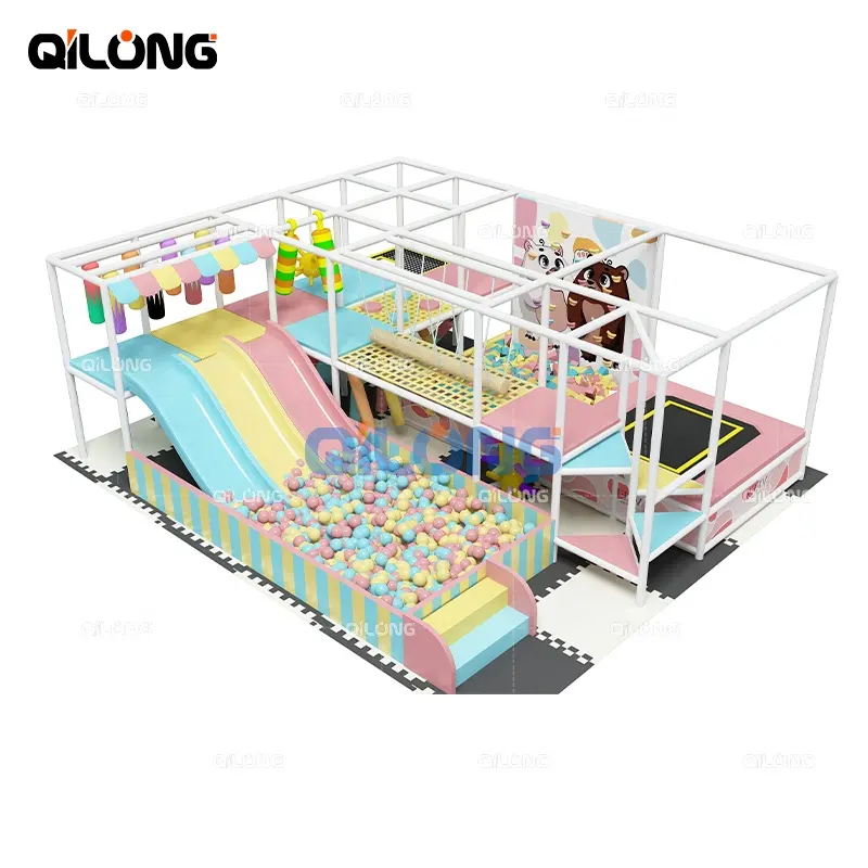 QILONG indoor playgroundThe ceiling of the indoor mischievous castle includes a small train  a million ball pool  and a carousel