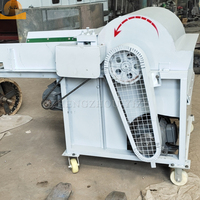 Machine de recyclage pour le déchiquetage et l'ouverture de petits textiles usagés, de chiffons, de laine, de fibres de polyester et de coton