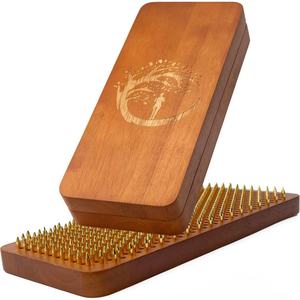 Planche d'acupression en bois avec clous en cuivre, masseur de pieds portable pour yoga et Pilates, en bois massif pour la relaxation musculaire - Product Image 4