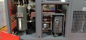 Compresseur d'air à vis 16bar intégré 11kw 15hp <span class=keywords><strong>tout</strong></span> en 1, y compris réservoir de sécheur d'air et 4 pièces de filtre de ligne pour la découpe laser - Product Image 5