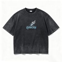 T-shirt Oversize Effet Vieilli Kornit DTG avec Motif Aile d'Ange Rétro, Étiquette Déchirée, Graphisme Splash, Coupe Ample, Poignets Côtelés, Style Gothique Vintage Streetwear