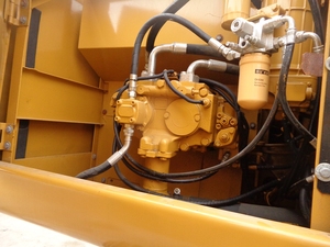 รถขุด CAT 320CL มือสอง ยี่ห้อ Caterpillar 320CL เครื่องจักรก่อสร้าง มีสินค้าในสต็อก ผลิตในญี่ปุ่น ขายดี - Product Image 3