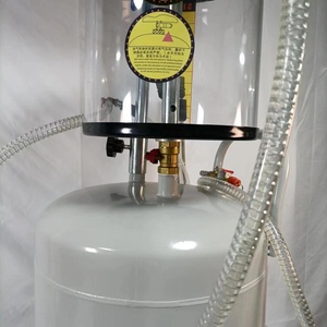 Extracteur d'<span class=keywords><strong>huile</strong></span> usagée pneumatique Machine d'aspiration d'<span class=keywords><strong>huile</strong></span> Capacité du réservoir 70L Machine de collecte d'<span class=keywords><strong>huile</strong></span> pour voitures - Product Image 3
