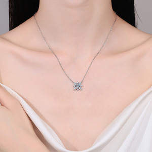 S925 Silver <b>Moissanite</b> <b>Necklace</b> Snowflake Pendant Temperament Fashion Jewelry Factory Wholesale - Product Image 2