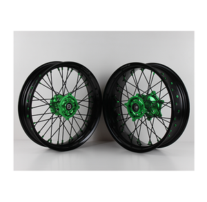 Suministro directo de fábrica 3,5*17 delantero 5,0*17 <span class=keywords><strong>pulgadas</strong></span> rueda trasera Supermoto <span class=keywords><strong>Pit</strong></span> <span class=keywords><strong>Bike</strong></span> ruedas para venta neumático antideslizante 17 <span class=keywords><strong>pit</strong></span> <span class=keywords><strong>bike</strong></span> KTM ruedas - Product Image 3
