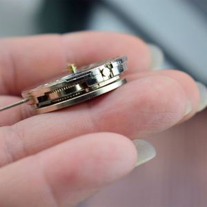 Nouveau mouvement de montre squelette mécanique automatique de haute qualité, personnalisé et précis, fabriqué par SenZhong - Product Image 6