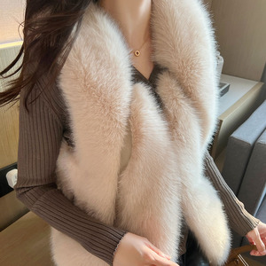 Gilet en fausse fourrure pour femme, à poils longs, moelleux, sans manches, gilet d'hiver garni de fourrure, vêtements d'extérieur tendance en gros - Product Image 2