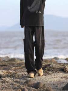 กางเกงยีนส์ทรงตรงชายโค้งมน รุ่น Men Gooseneck Hem ขายส่งสำหรับฟาร์ม - Product Image 1