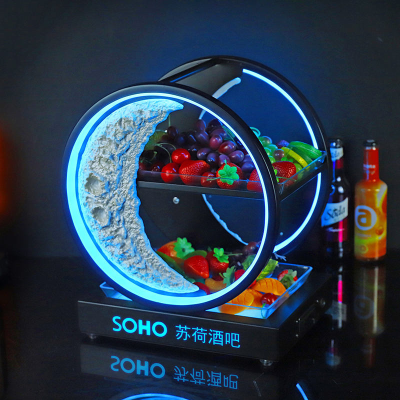 จานผลไม้รูปดวงจันทร์