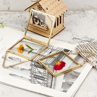 Mini cadre photo double en verre carré en laiton avec chaîne pour fleurs pressées, ornement de Noël, décoration murale