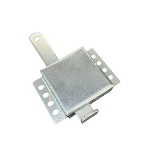 Loquet <span class=keywords><strong>de</strong></span> <span class=keywords><strong>sécurité</strong></span> <span class=keywords><strong>pour</strong></span> porte <span class=keywords><strong>de</strong></span> garage sectionnelle en acier et aluminium <span class=keywords><strong>de</strong></span> style industriel, loquet <span class=keywords><strong>de</strong></span> <span class=keywords><strong>sécurité</strong></span> <span class=keywords><strong>pour</strong></span> volet roulant, kits <span class=keywords><strong>de</strong></span> quincaillerie - Product Image 3