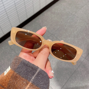 Customized Jelly Colored Minimalist Sunglasses Fashionable Small <b>Frame</b> Square Sunglasses - Product Image 5