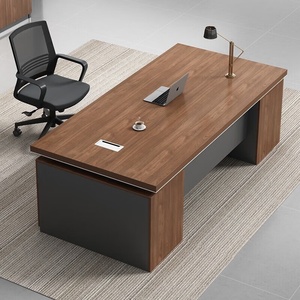 Escritorio ejecutivo moderno y simple para Jefe o gerente con cómodos muebles de oficina con panel de silla - Product Image 1