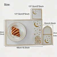 Ensemble de sets de table en cuir PU personnalisés en gros, avec motifs lune et étoile dorés en relief, pour la décoration de l'Aïd Moubarak